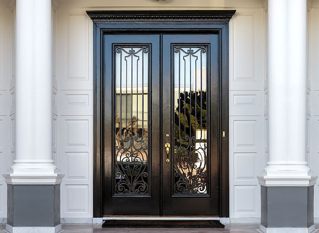 how to find right wooden doors for your
