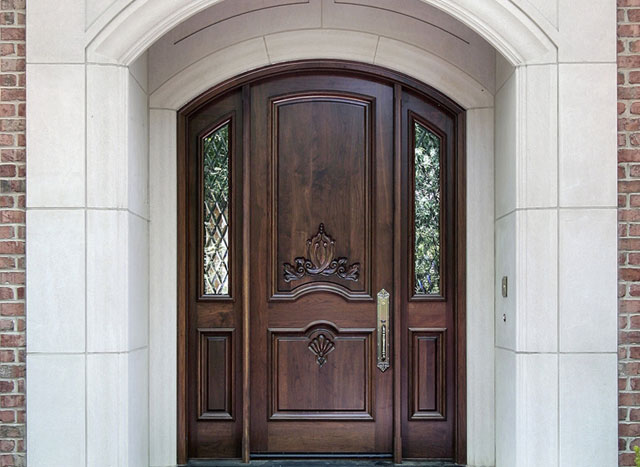 how to secure entrance door of home